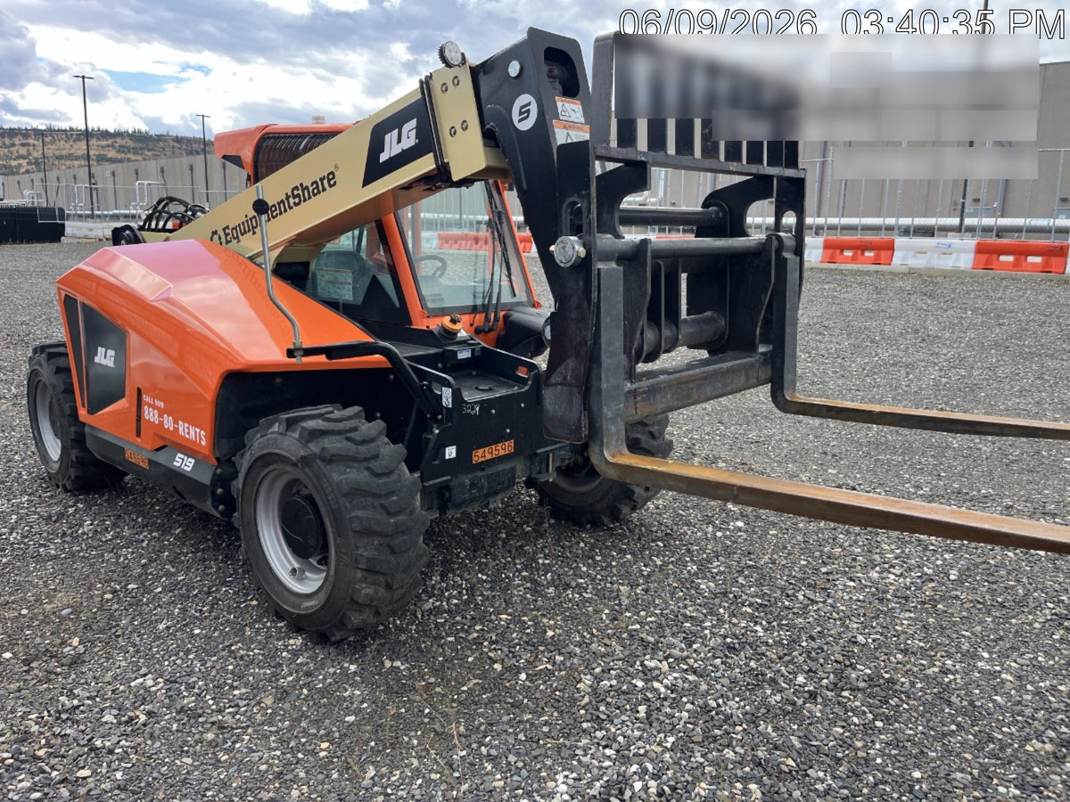 2025 JLG 519