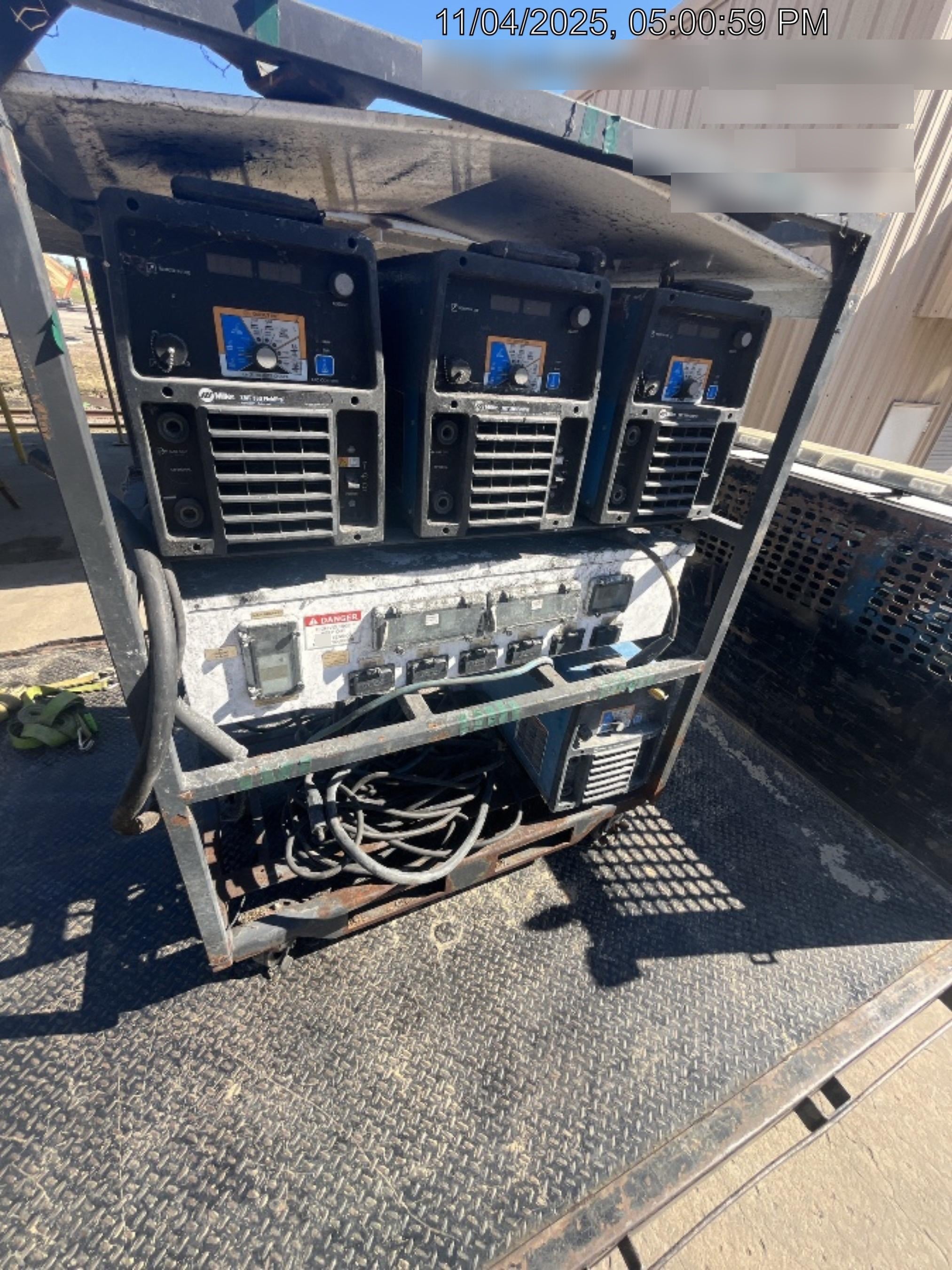 2021 MILLER ELECTRIC XMT 350
