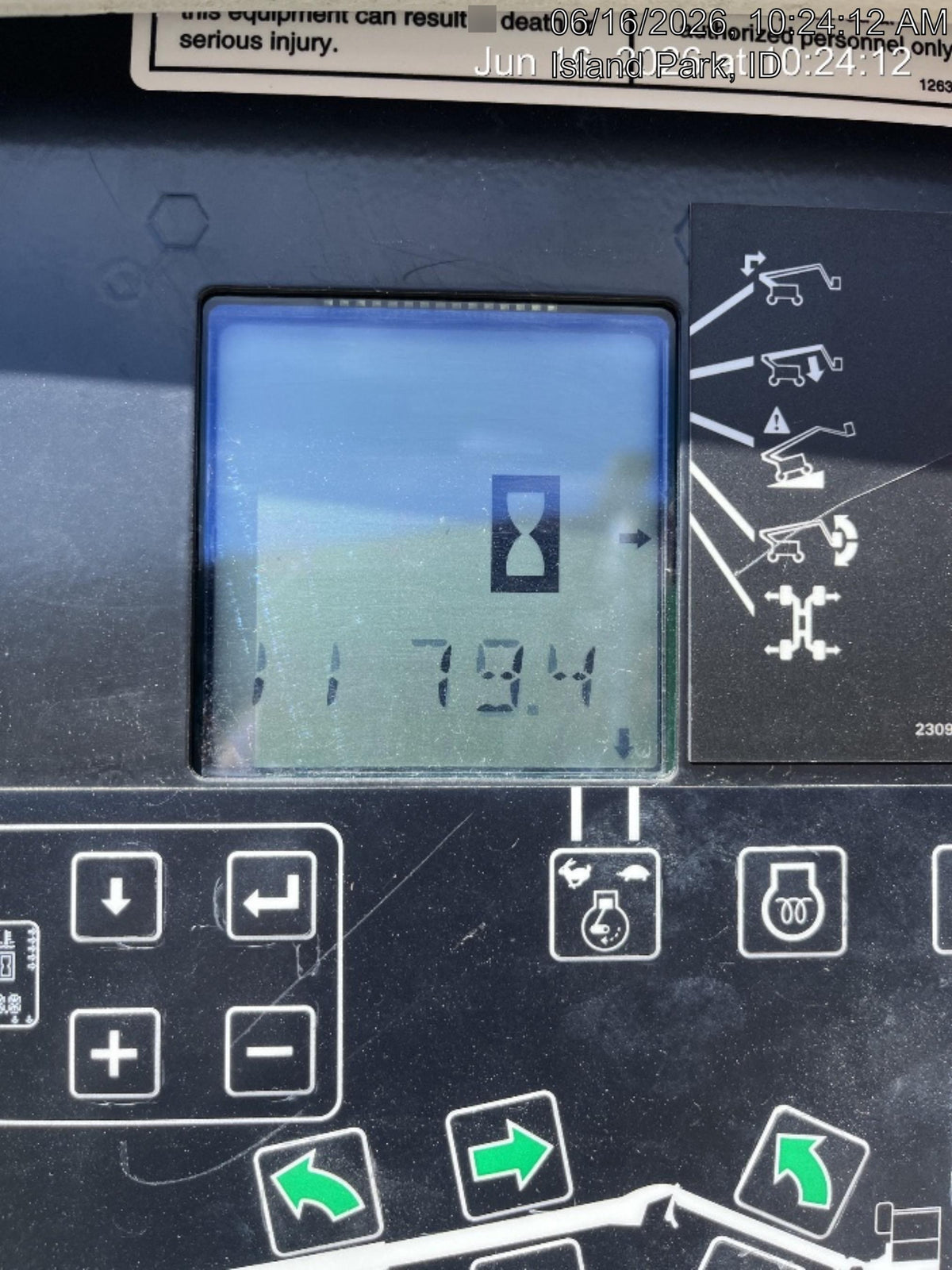 2021 GENIE Z-135/70