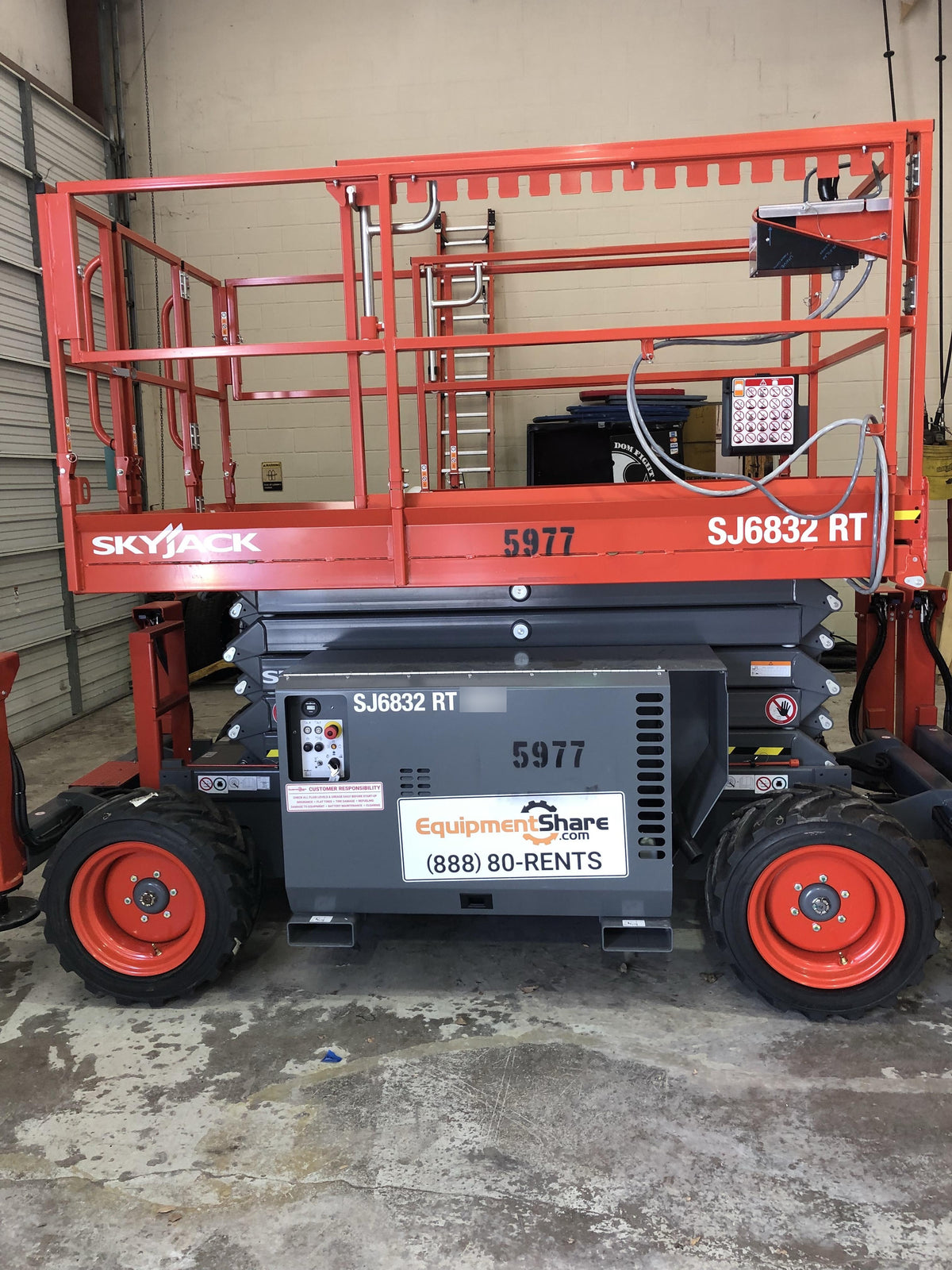 2017 SKYJACK SJ6832 RT