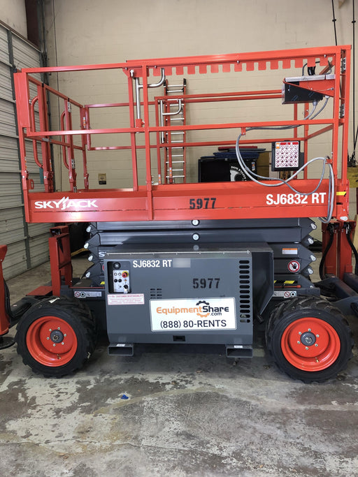 2017 SKYJACK SJ6832 RT