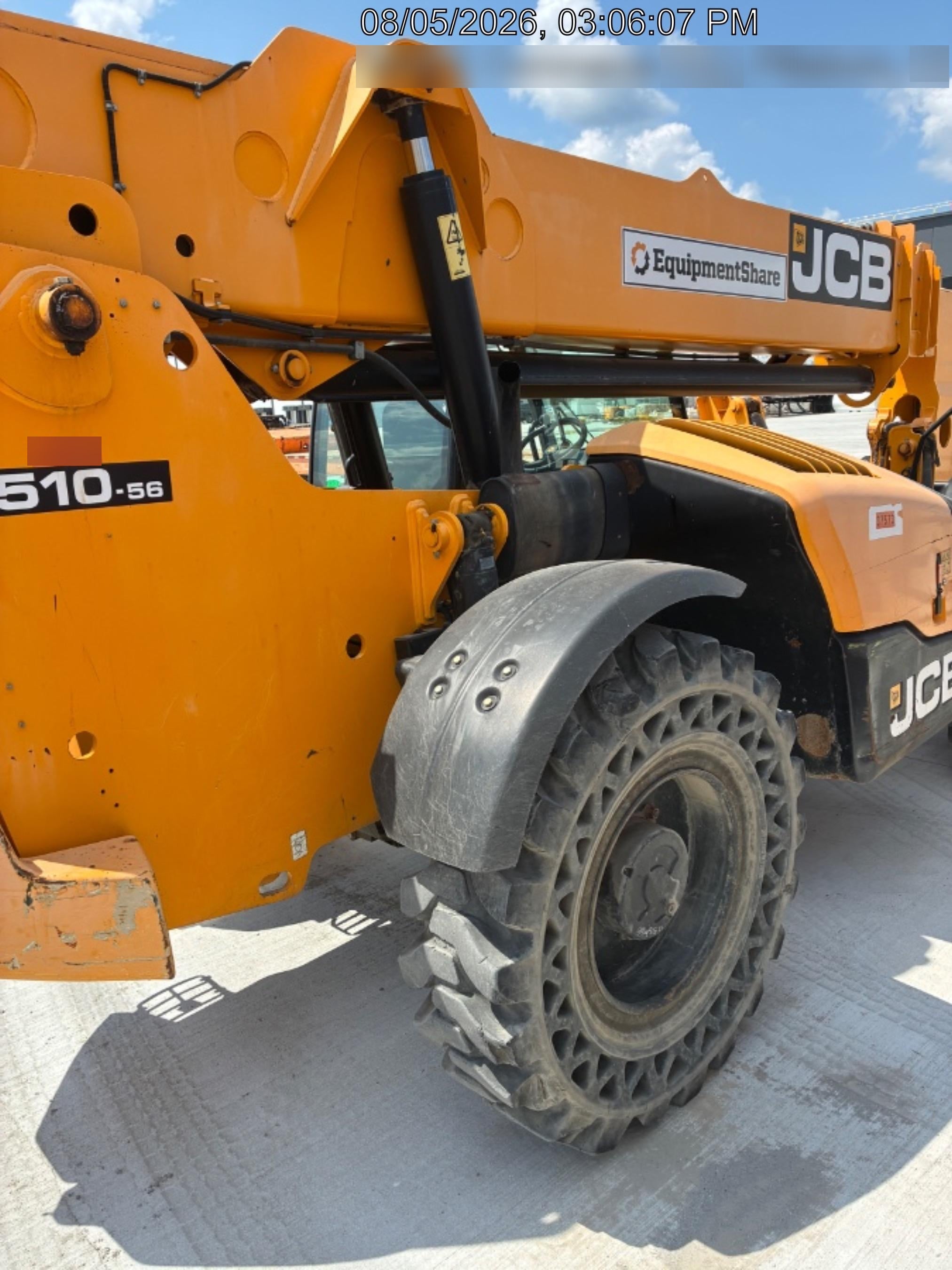 2019 JCB 510-56 74 HP w/CAB/HVAC, Beacon, Worklights, Aux Hydraulics, Solid Tires 72" Carriage/60" Forks