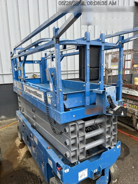 2021 GENIE GS-2632
