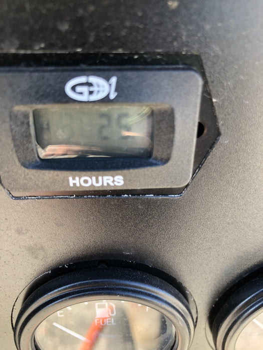 2021 Lincoln Electric Vantage 322 Vantage 322 Ready Pak 3 w/ Decals, ORANGE (includes trailer, cable rack, fender light kit) NO Telematics