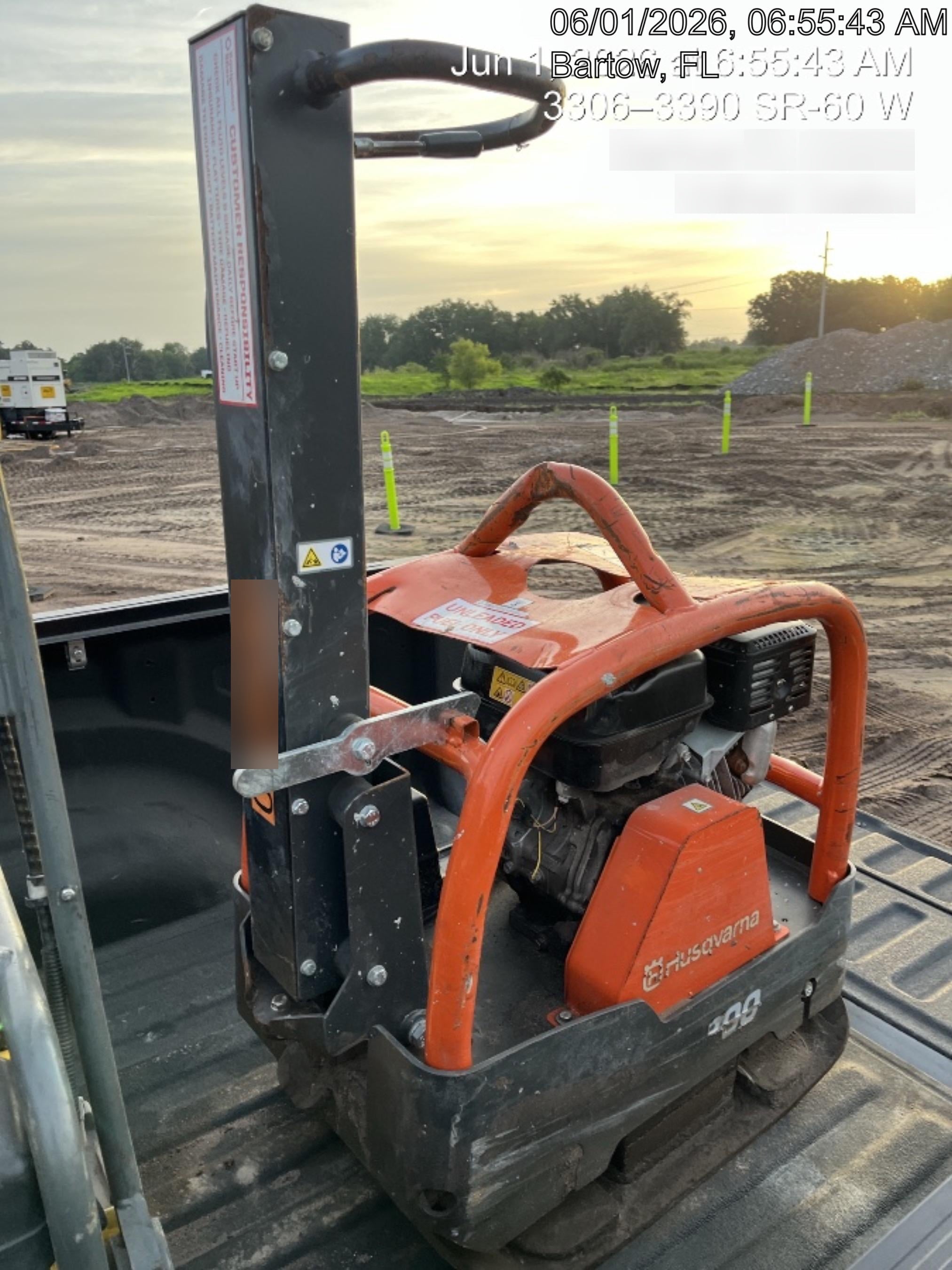 2024 HUSQVARNA LG300