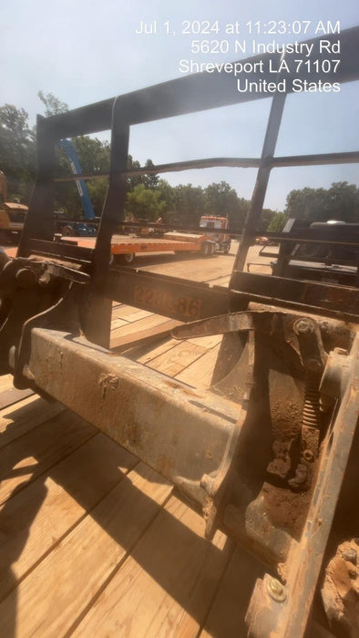 2022 ARROW MATERIAL HANDLING 72" Pallet Forks - Arrow