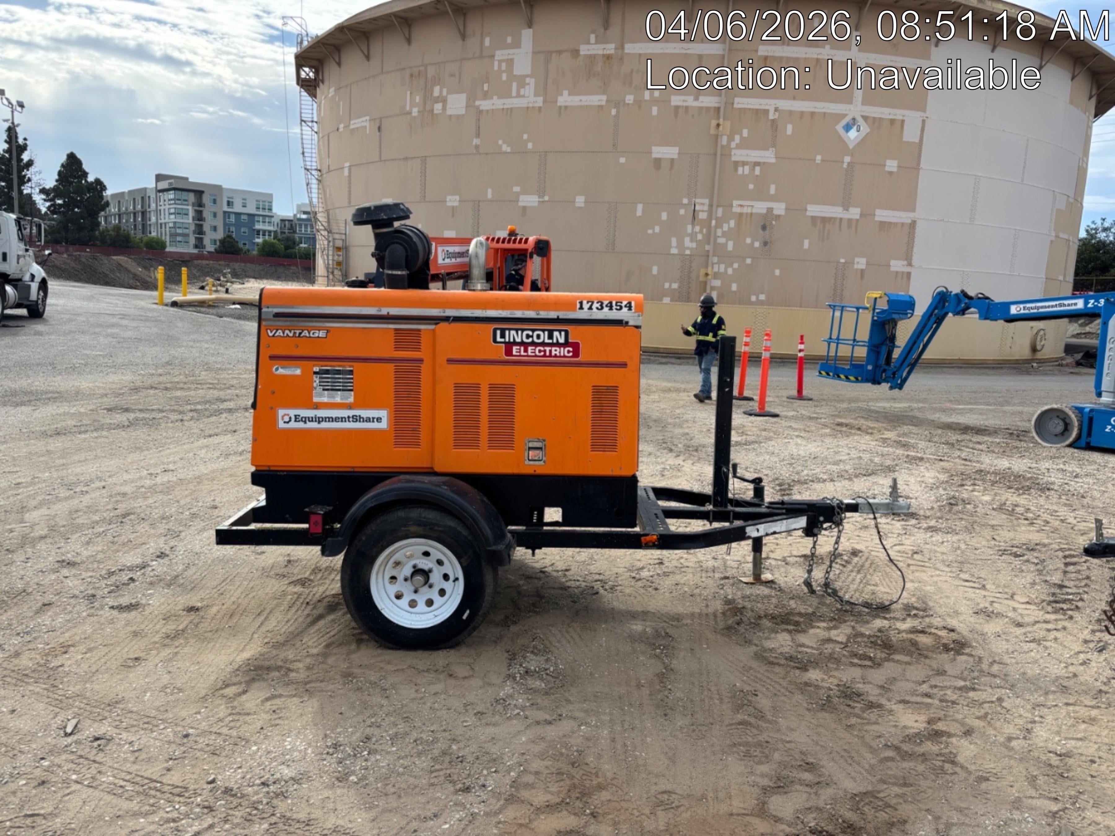 2021 Lincoln Electric Vantage 549X Ready Pak 3, ORANGE (includes trailer, cable rack, fender light kit)