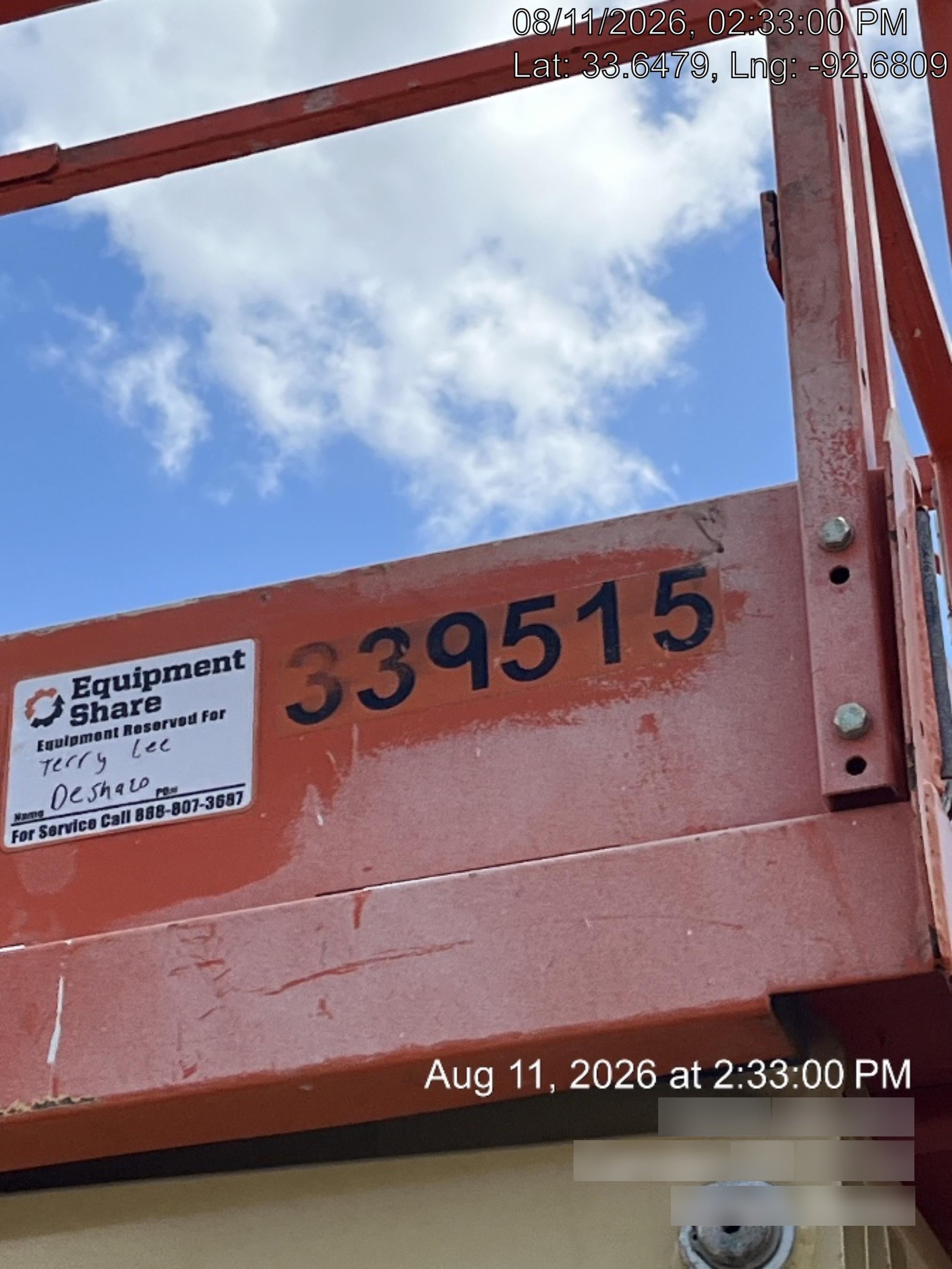 2023 JLG ES2632