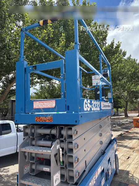 2022 GENIE GS-3232