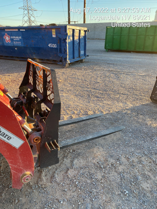 2020 PALADIN 48" Pallet Forks - Paladin