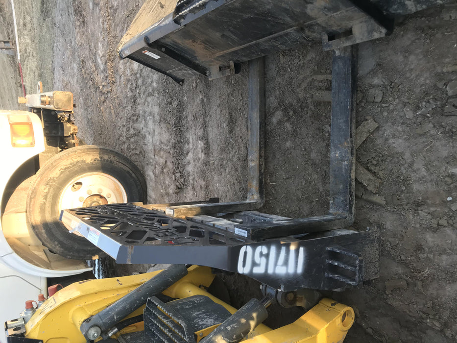 2020 PALADIN 48" Pallet Forks - Paladin