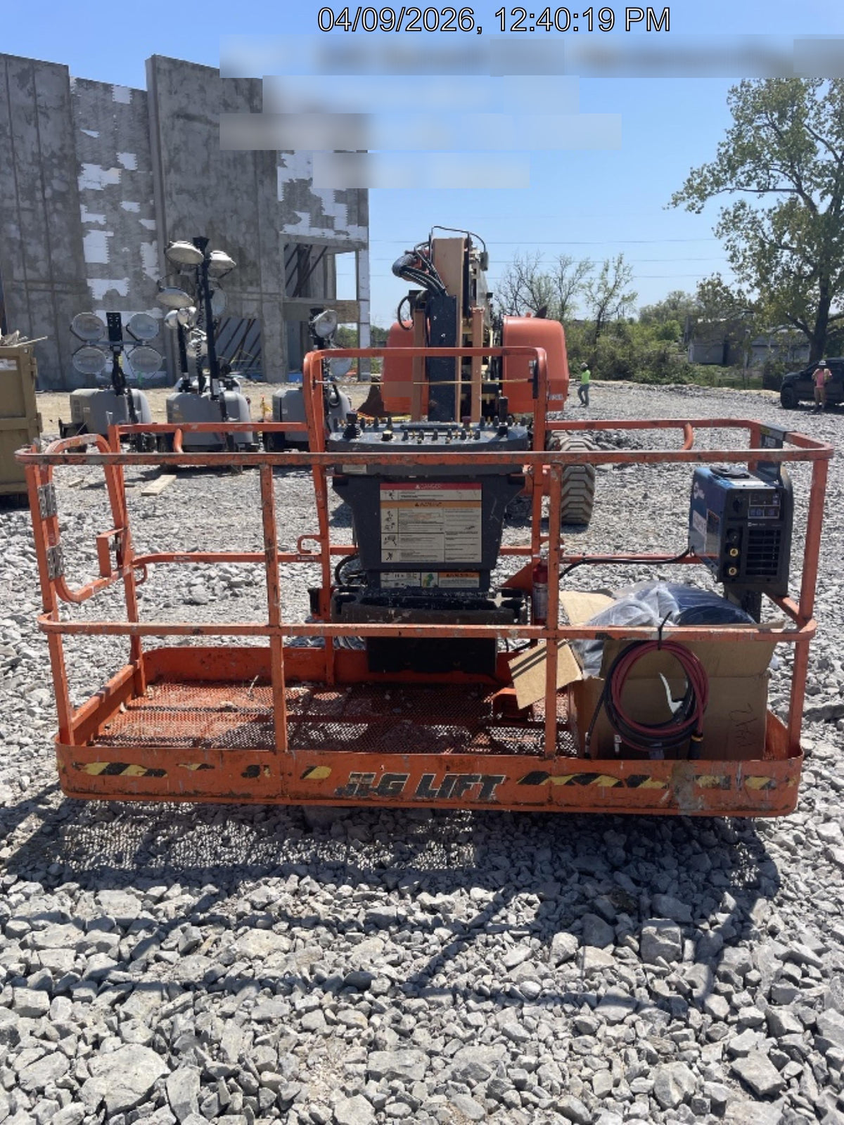 2022 JLG 660SJ