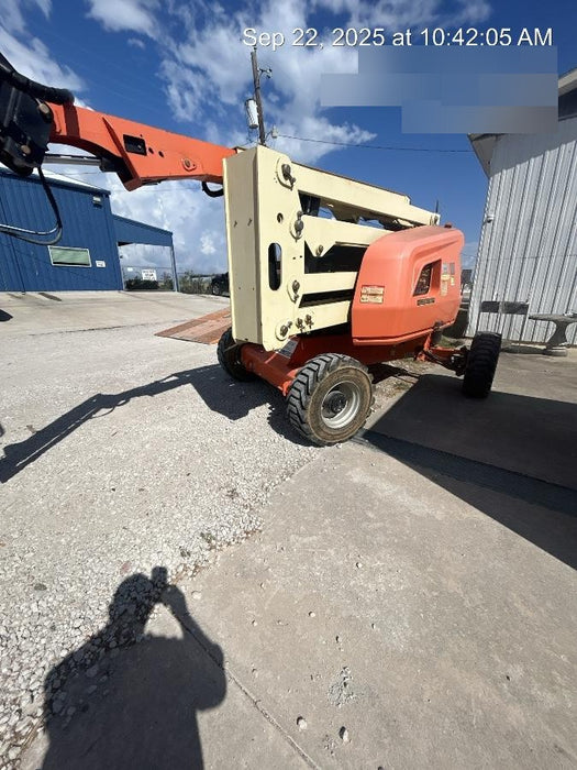 2019 JLG 450AJ