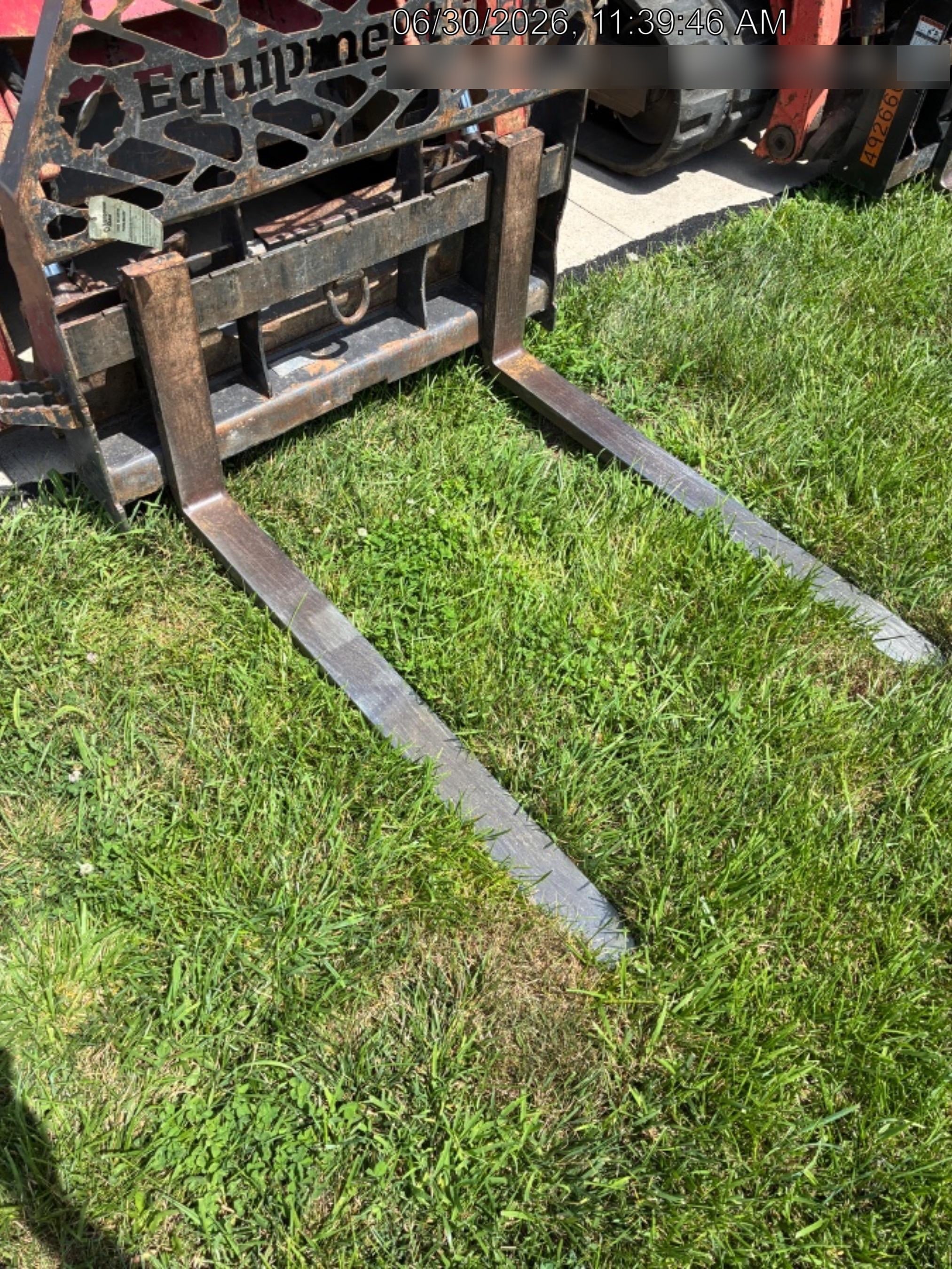 2022 PALADIN 48" Pallet Forks - Paladin