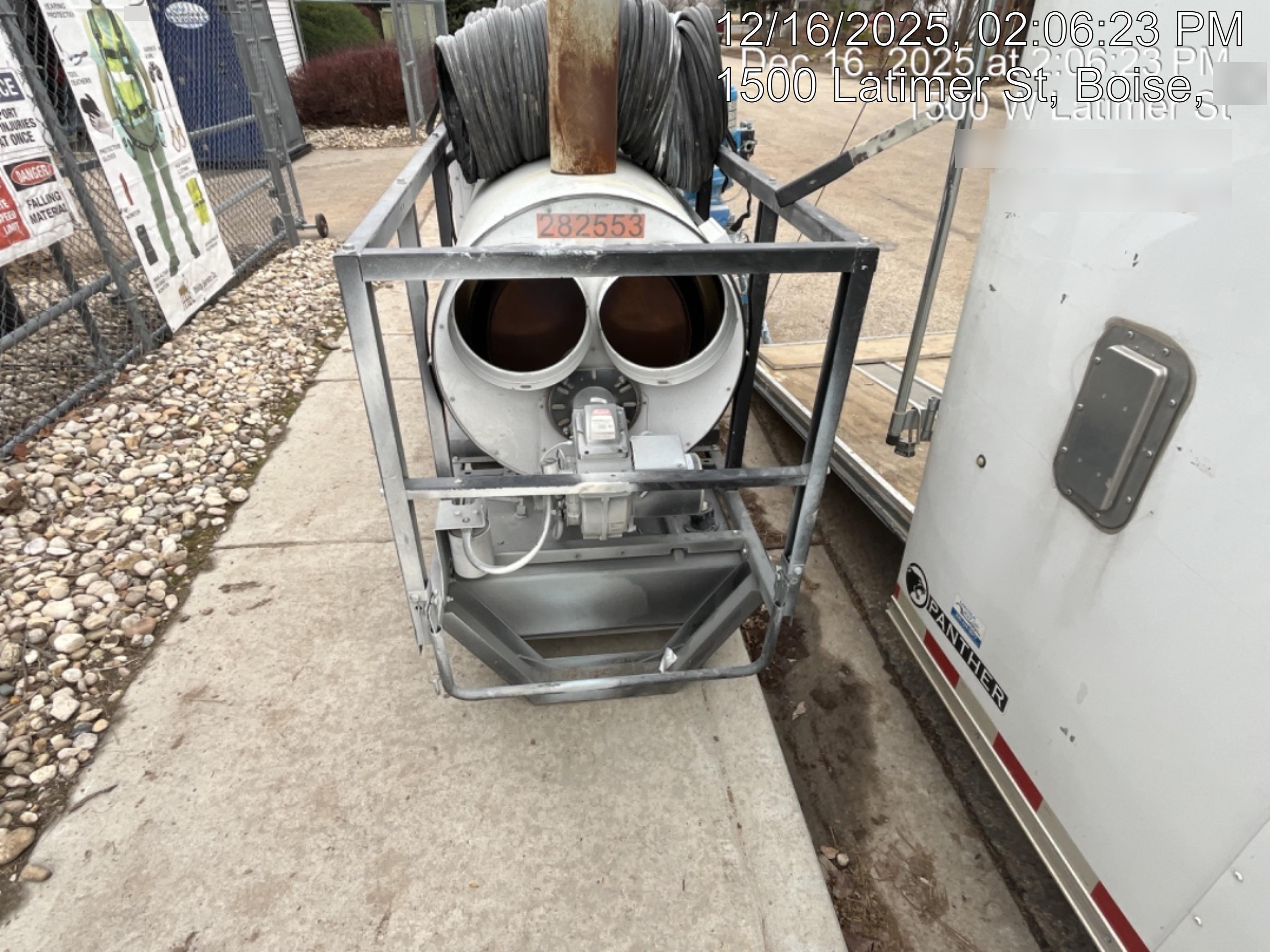 2022 LB WHITE Foreman 500 Oil