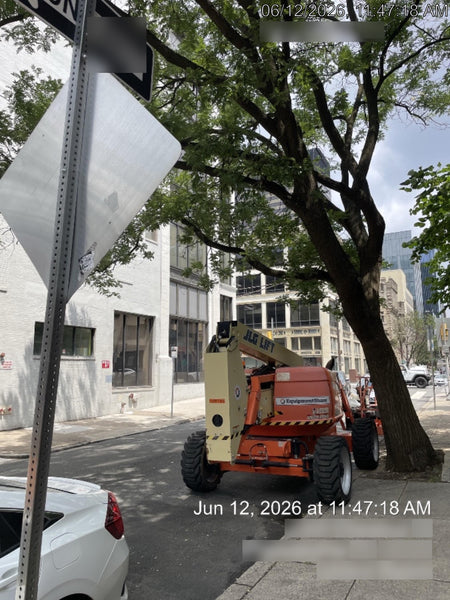 2021 JLG 600AJ
