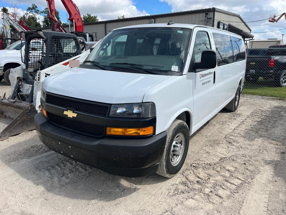 2023 CHEVROLET Express Van - Rental