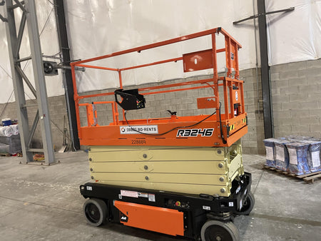 2022 JLG R3246