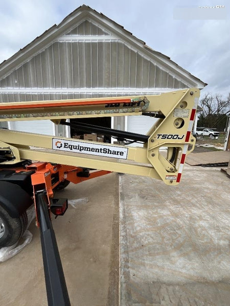 2023 JLG T500J