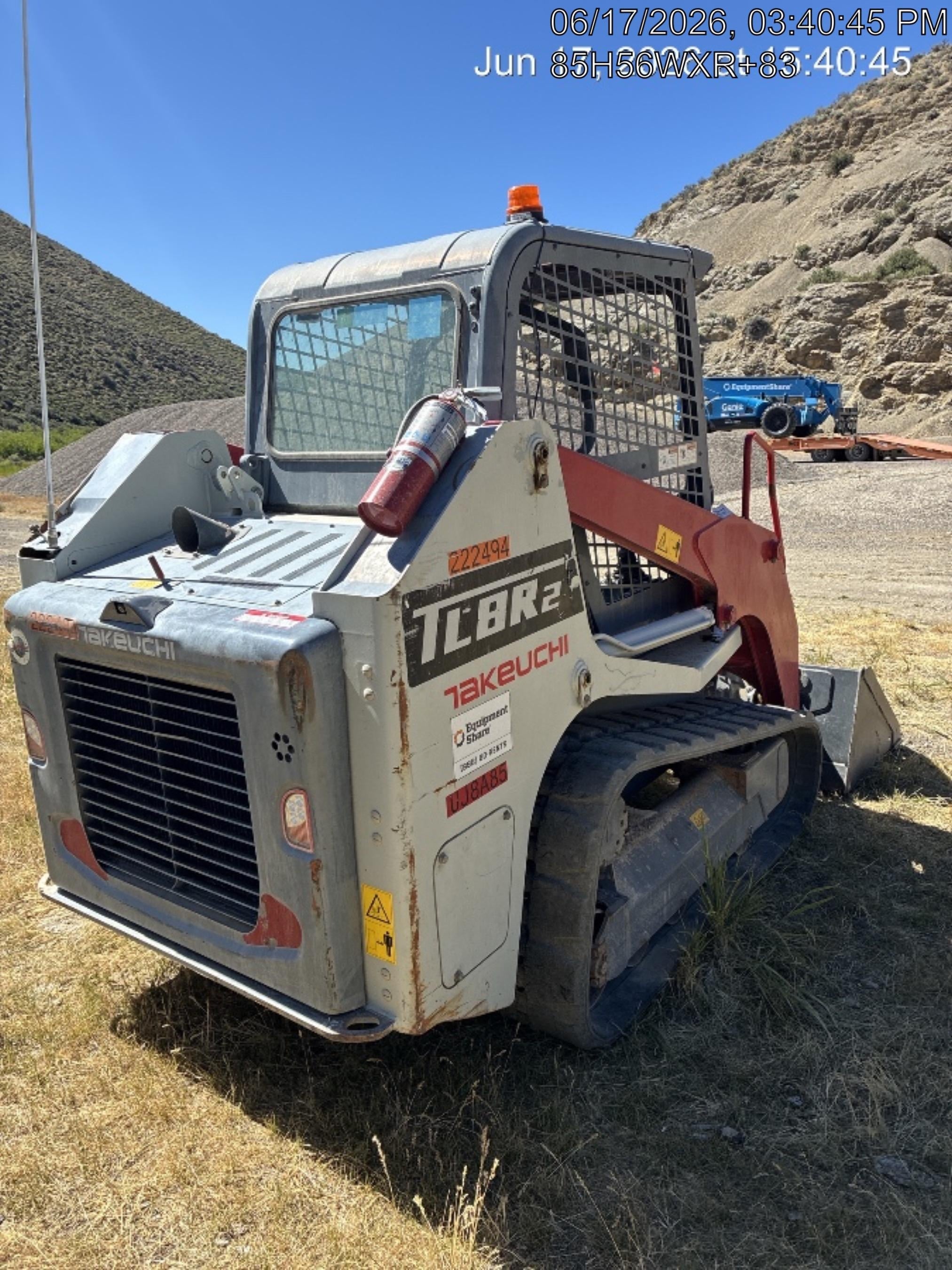 2022 TAKEUCHI TL8R2-R