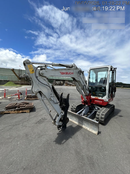 2025 TAKEUCHI TB235-2CR
