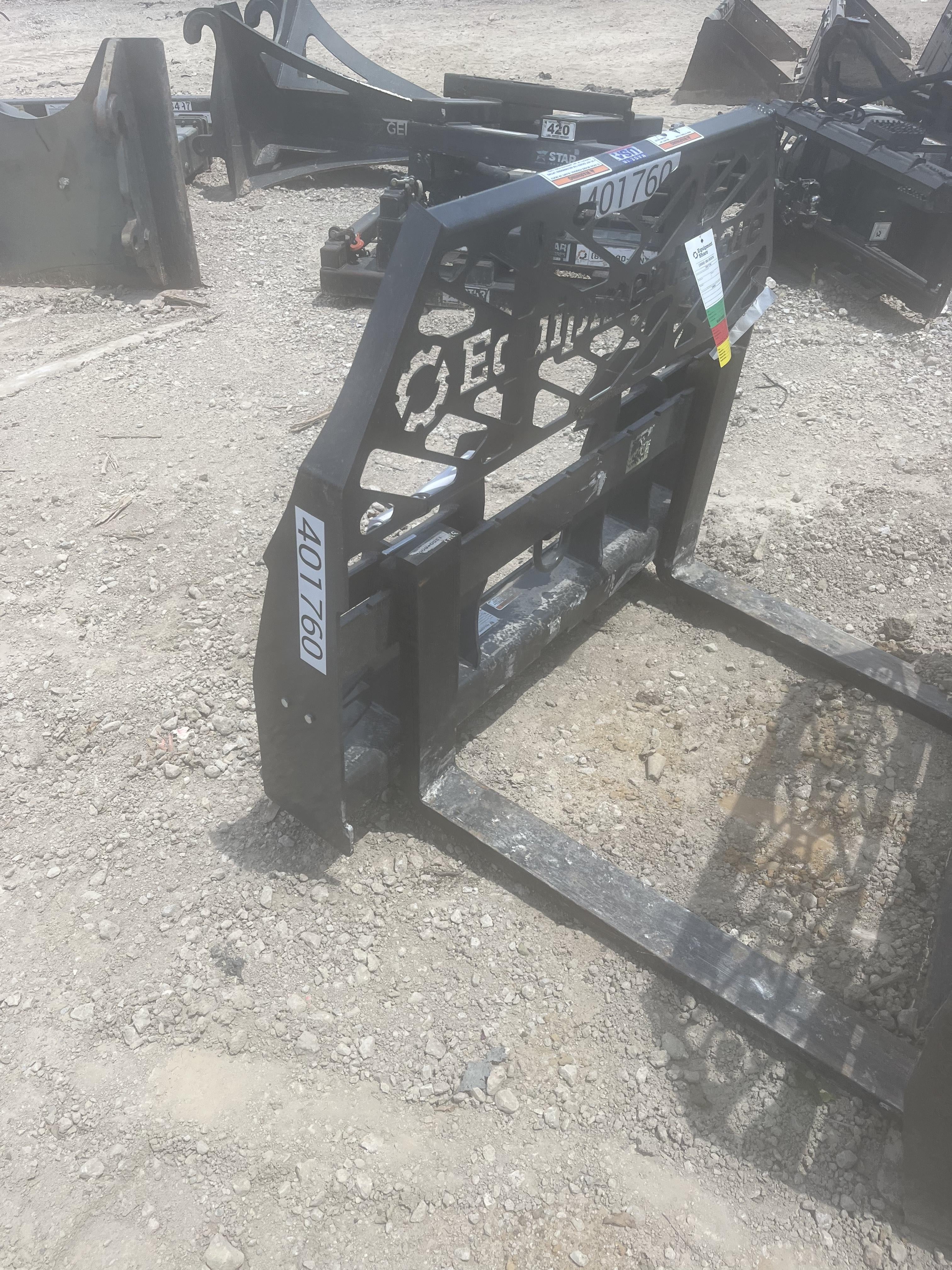 2024 PALADIN 72" Skid Steer Forks