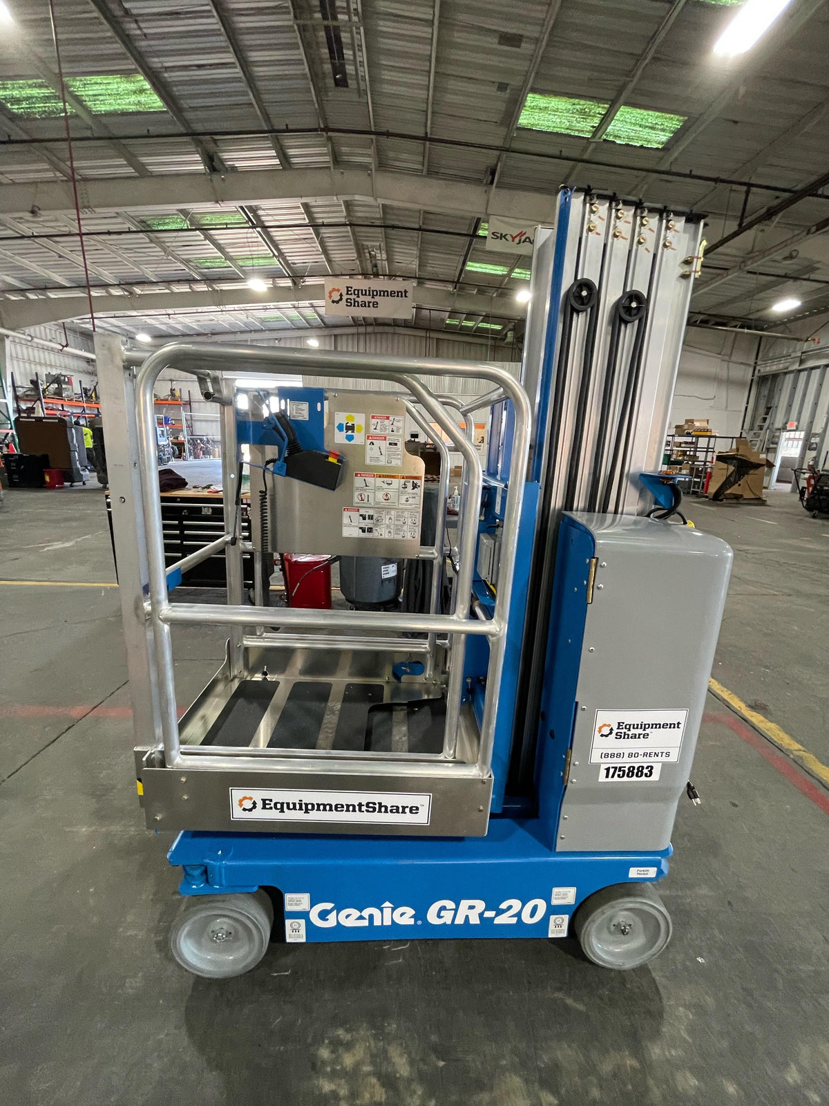 2021 GENIE GR-20