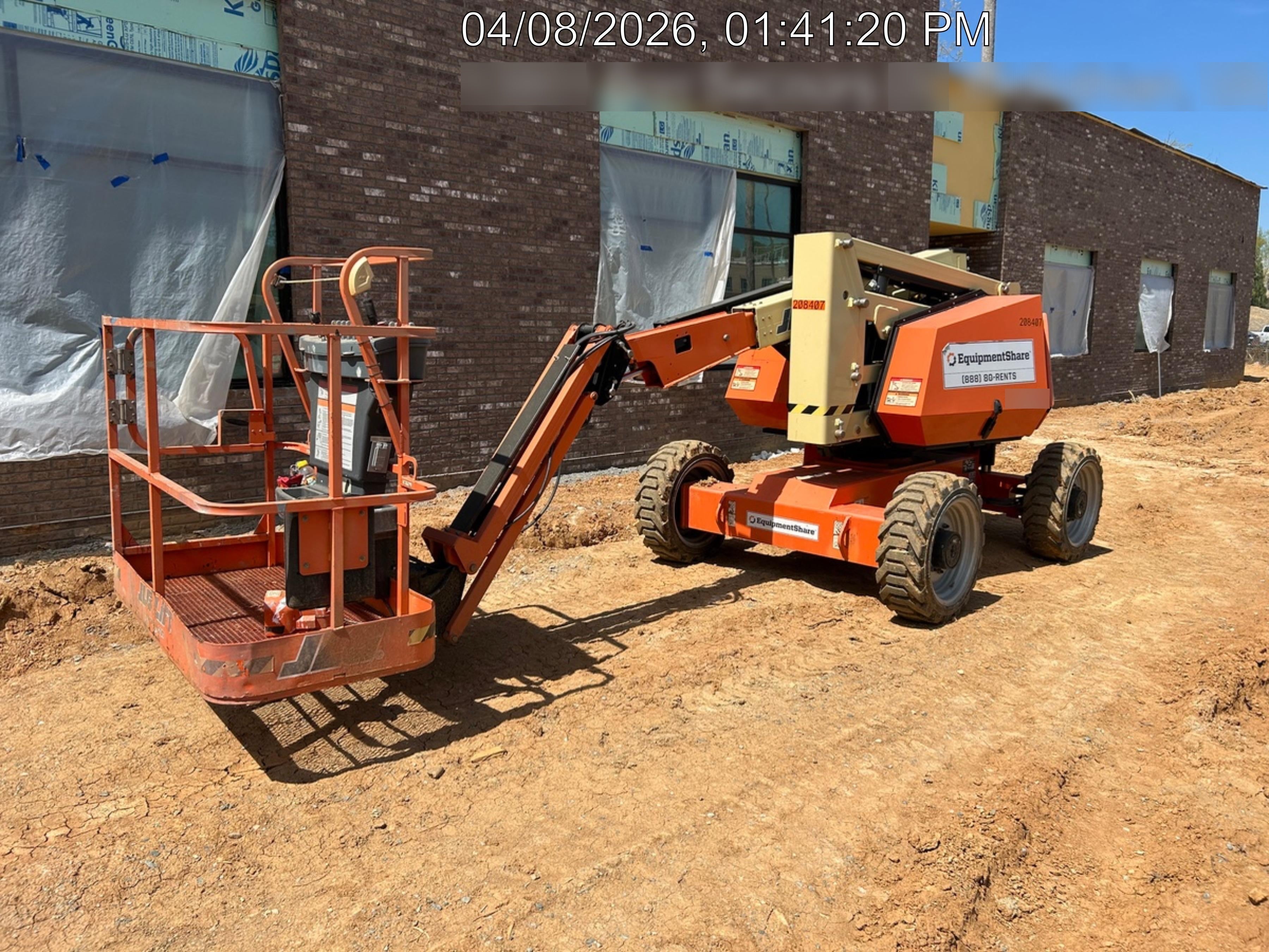2022 JLG 340AJ