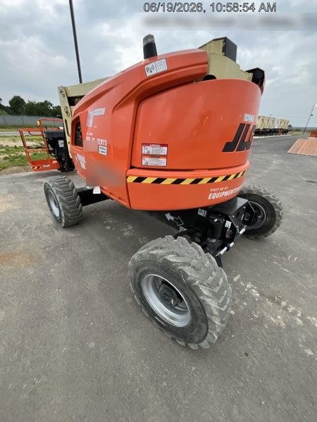 2021 JLG 400S