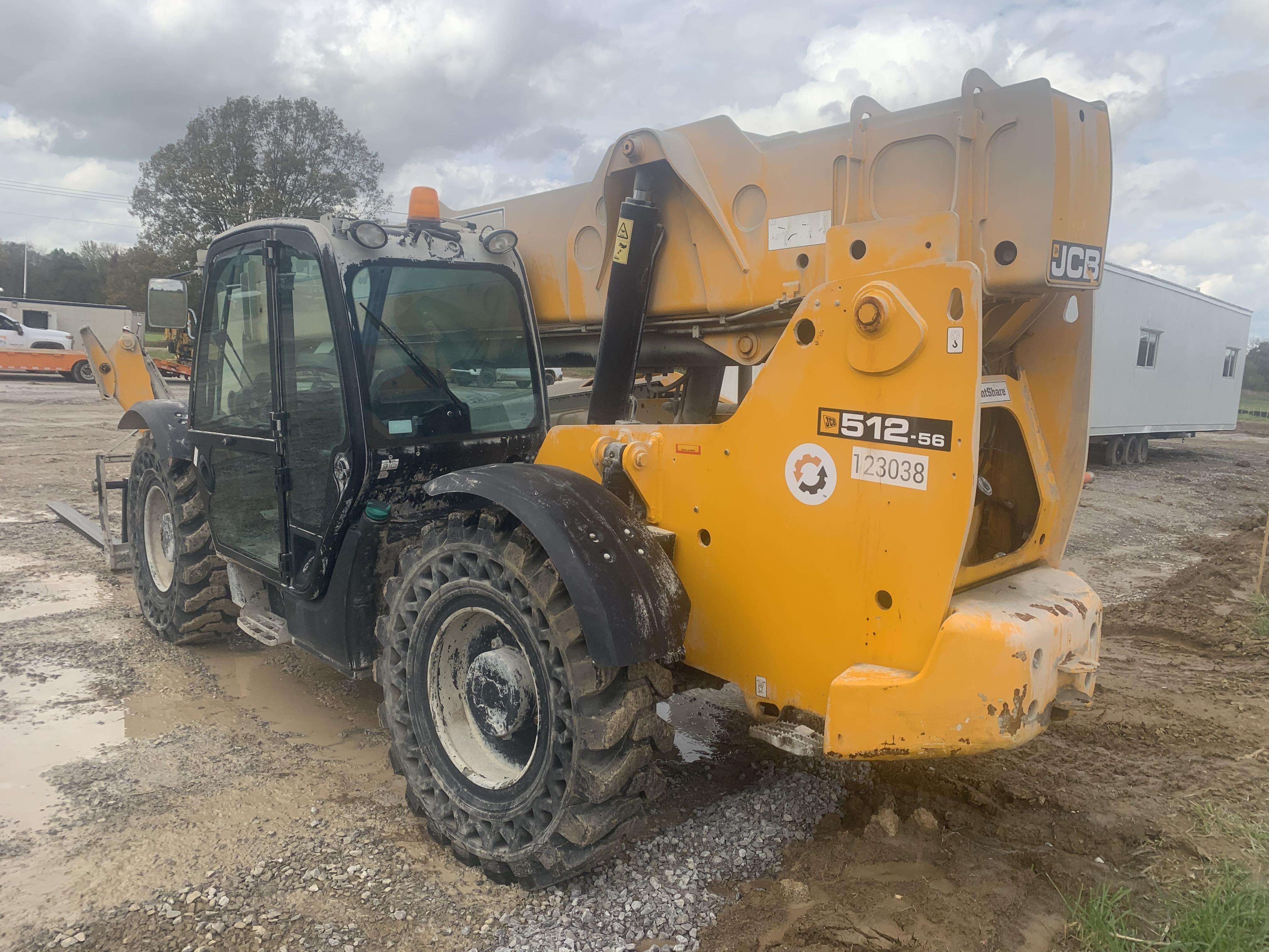 2021 JCB 512-56