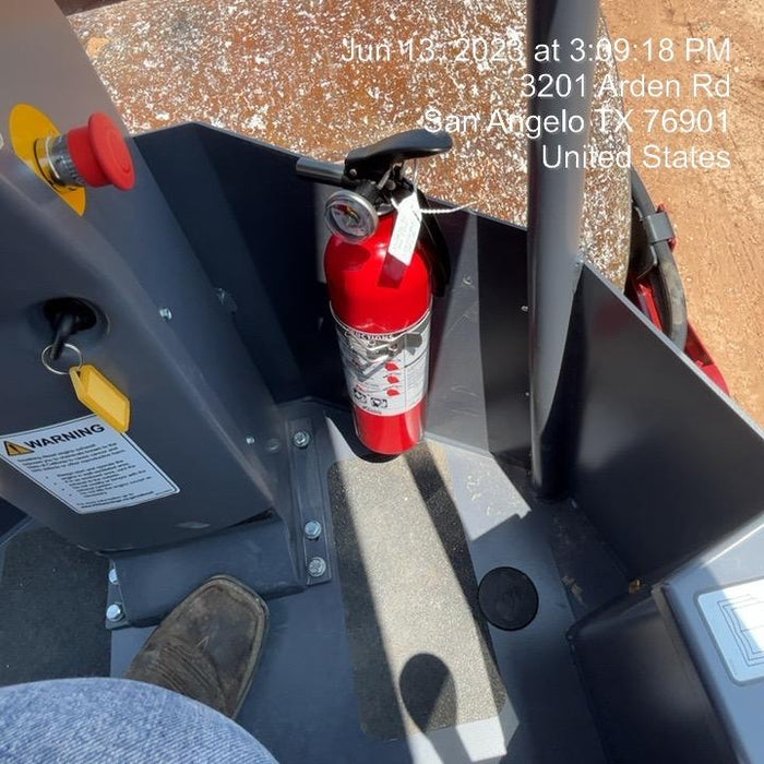 2023 DYNAPAC CA1300D