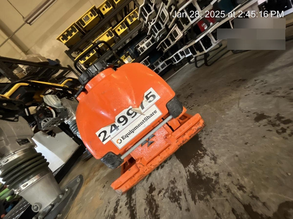 2022 Multiquip MVC88VTHW Plate Honda GX160 w/
water tank 20 wide