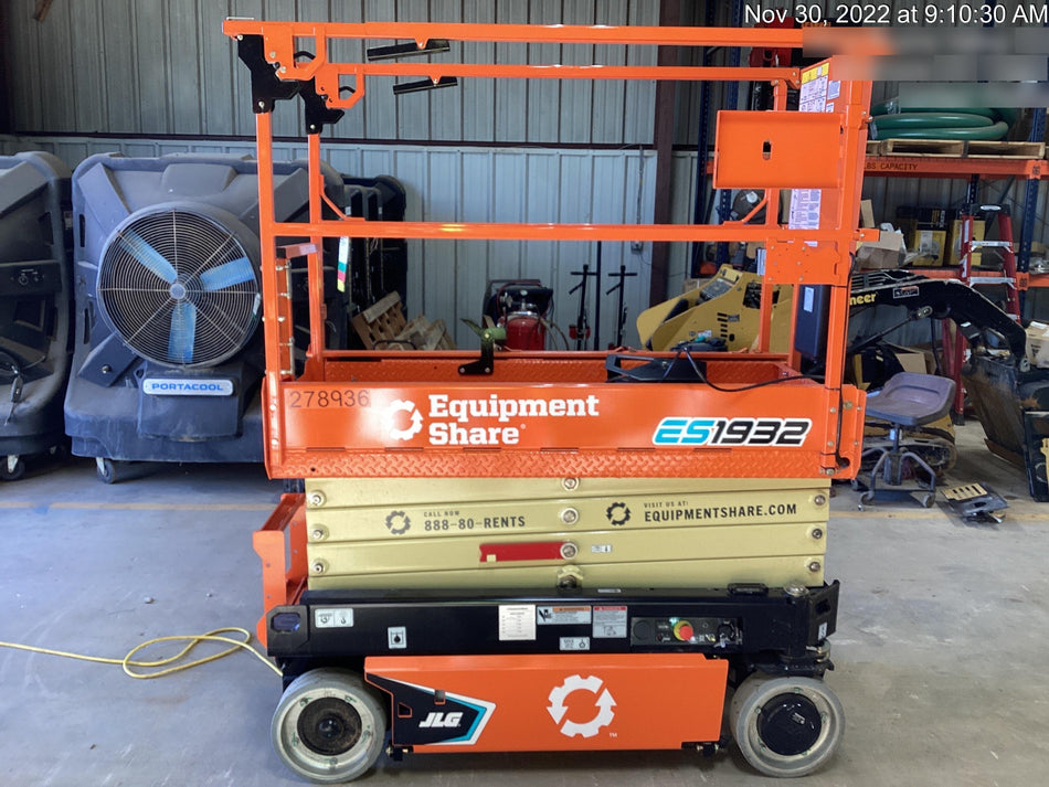 2022 JLG ES1932