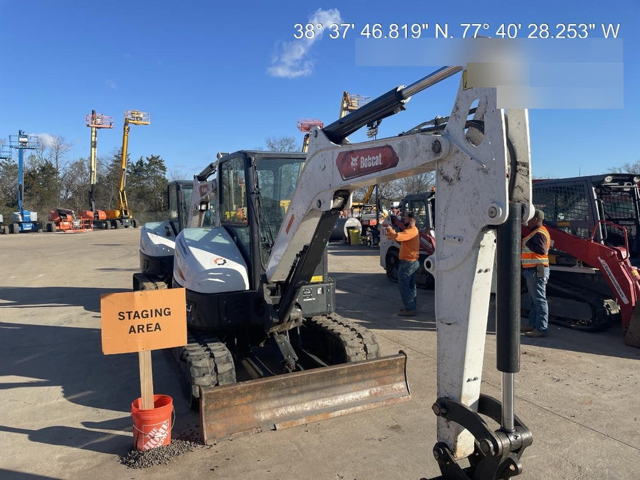 2022 Bobcat E50 Cab/Heat/Air, Rubber Tracks, Manual QC, Hydraulic Thumb