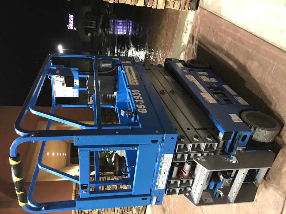 2019 Genie GS-1930 Half Height Swing Gate, 800W Inverter