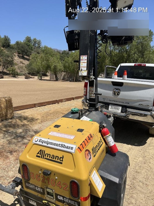 Allmand NLV3GR 2.4 - 4kW Light Plant - LED