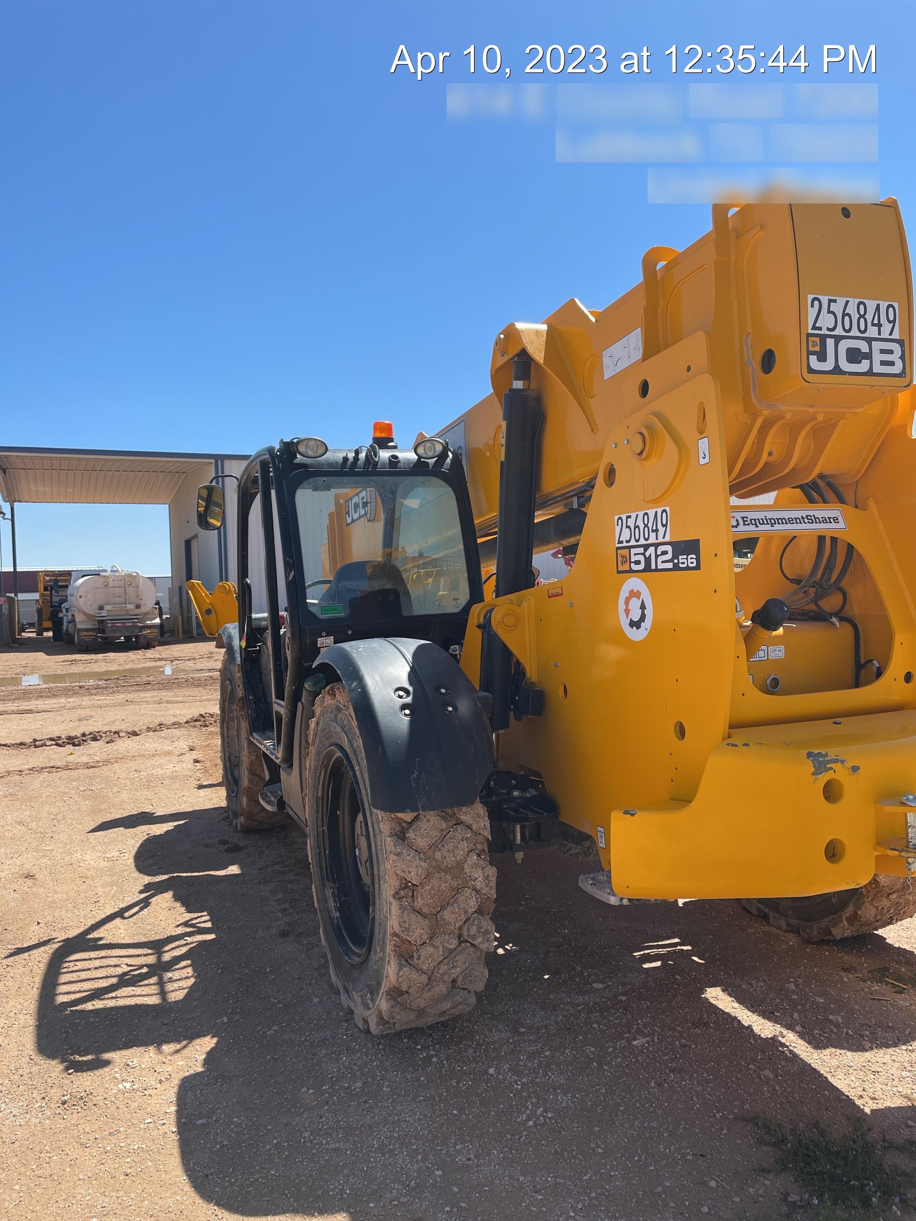 2022 JCB 512-56