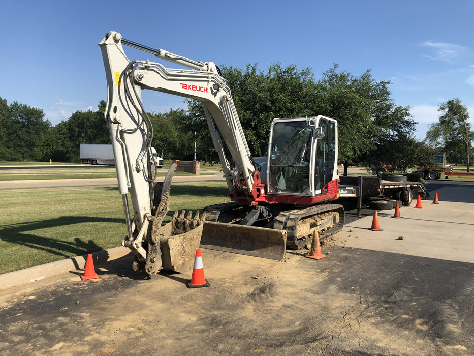 2019 Takeuchi TB290 Cab, AC, Rubber Tracks, Dozer Blade, Travel Alarm, Control Pattern Change Valve, Auxiliary Hydraulics w/18" Quick Coupler Bucket with teeth, 6.2 cu. ft. capacity/24" Quick Coupler Bucket with teeth, 8.6 cu. ft. capacity/36" Quick Coupler Bucket with teeth, 13.4 cu. ft. capacity, Quick Coupler, Hydraulic Thumb Installed