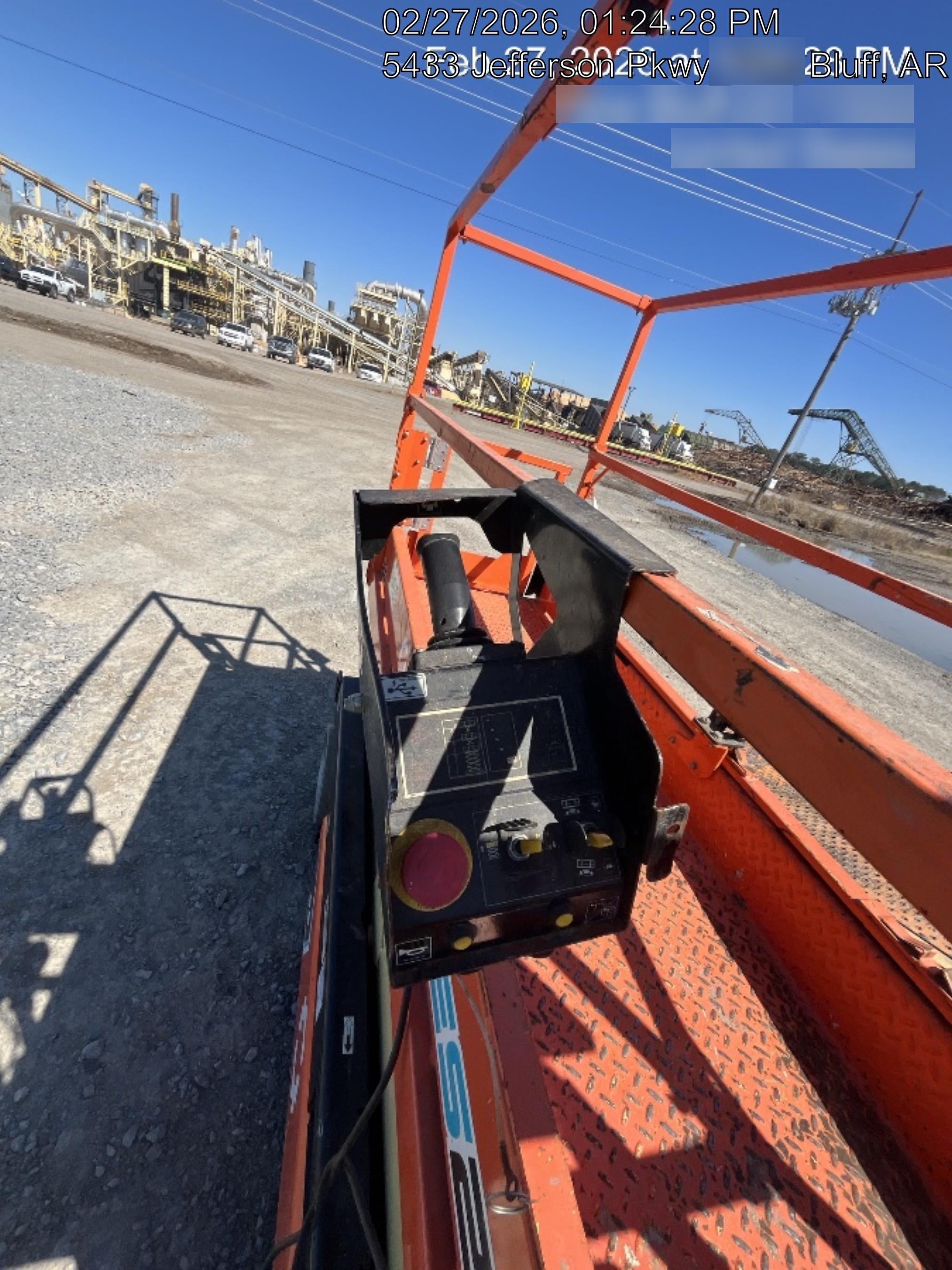 2022 JLG ES2632