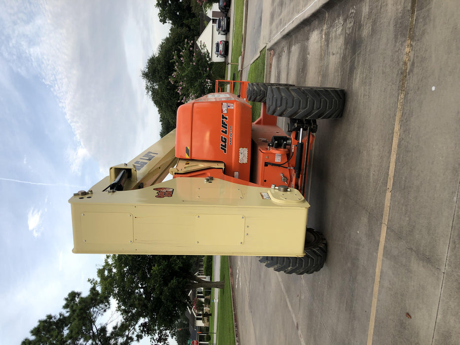 2020 JLG 800AJ