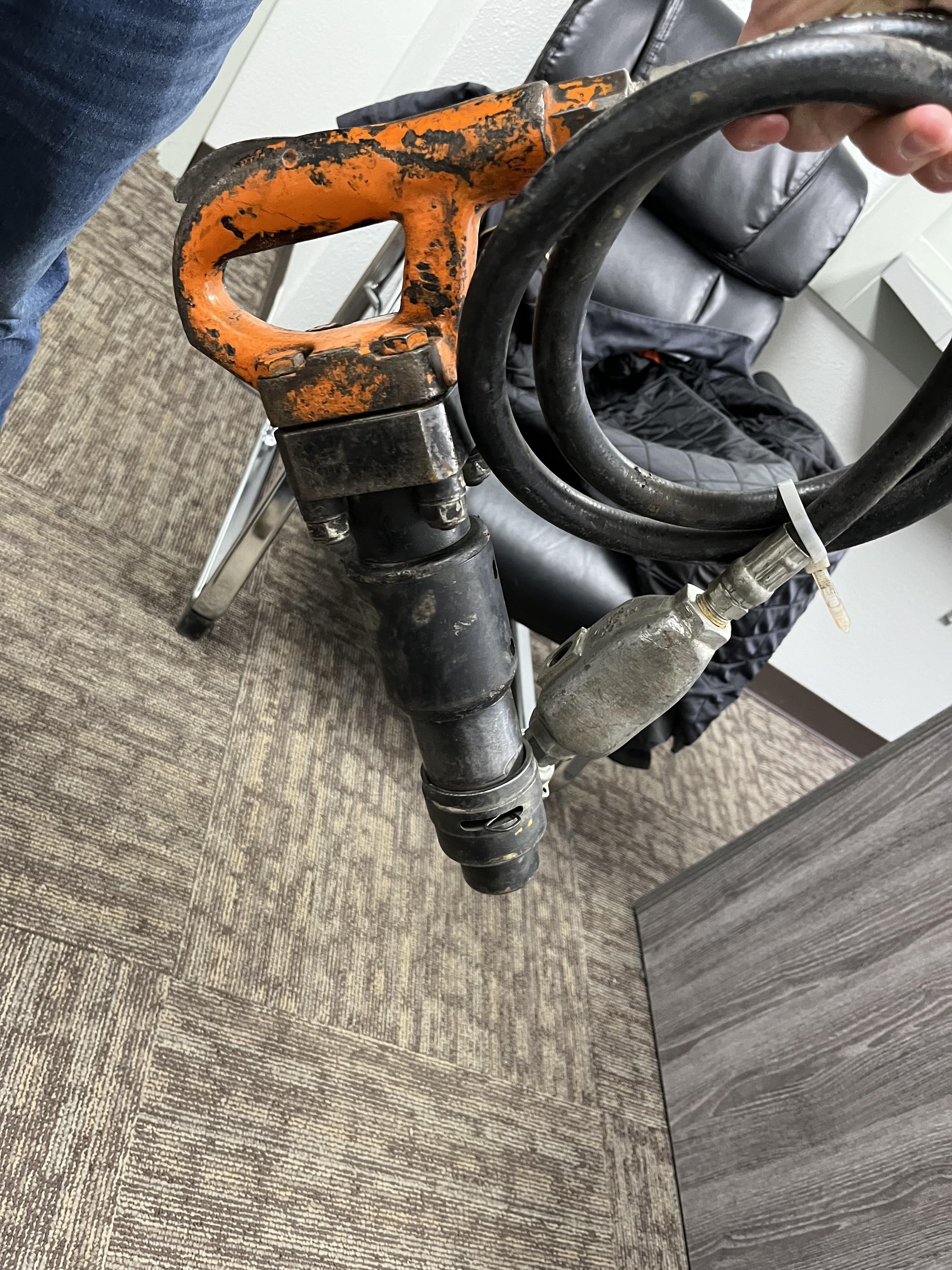 2019 MICHIGAN PNEUMATIC ES-CH3R-TRACKER