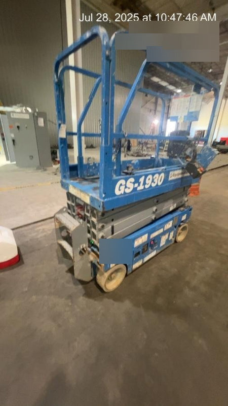 2019 Genie GS-1930 Fixed rails with chain Entry