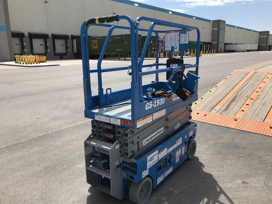 2020 Genie GS-1930 Fixed rails with chain entry gate - Pre A92.20