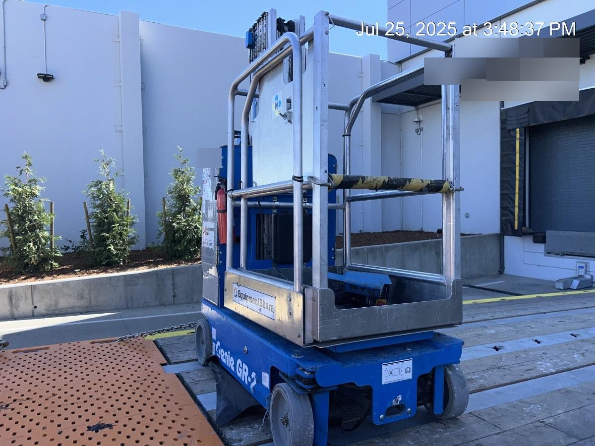 2019 GENIE GR-20