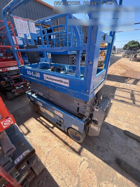 2020 Genie GS-1930 Solid Non Marking Tires, Beacon, Folding rails with half height swing gate