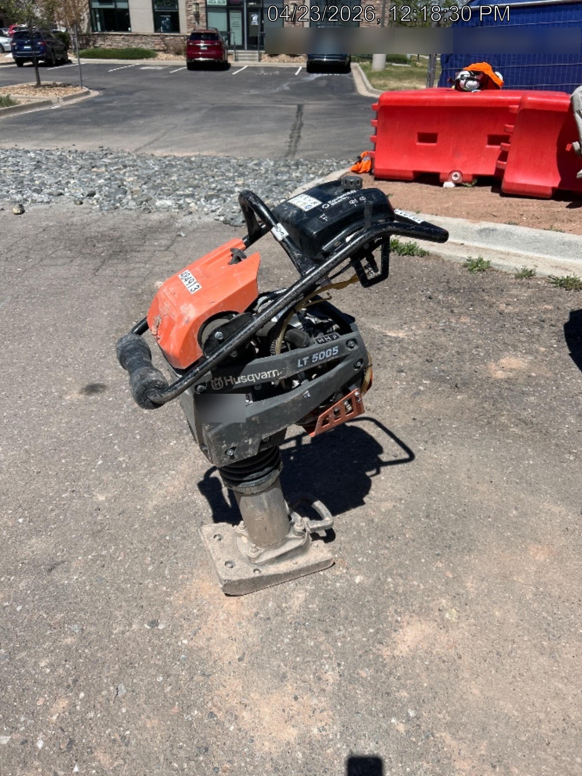 2025 HUSQVARNA LT5005