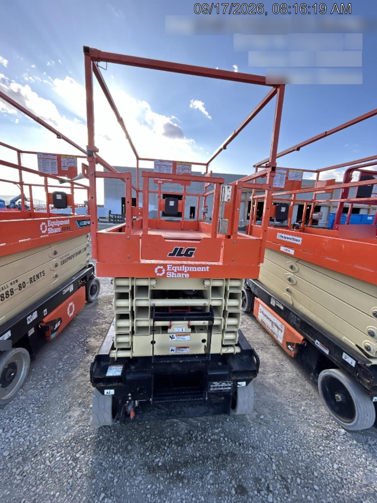 2025 JLG ES3246