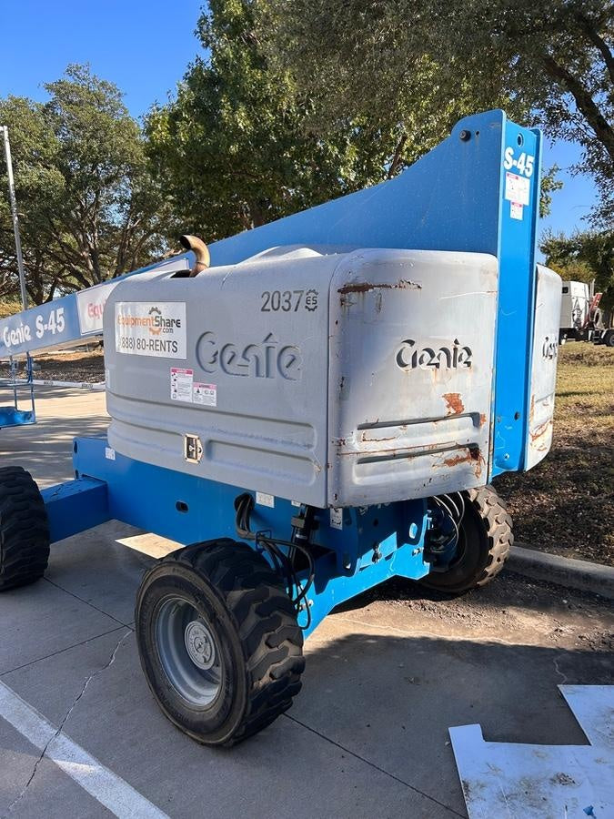 2016 GENIE S-45