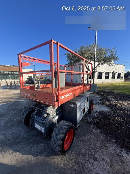 2017 SKYJACK SJ6826 RT