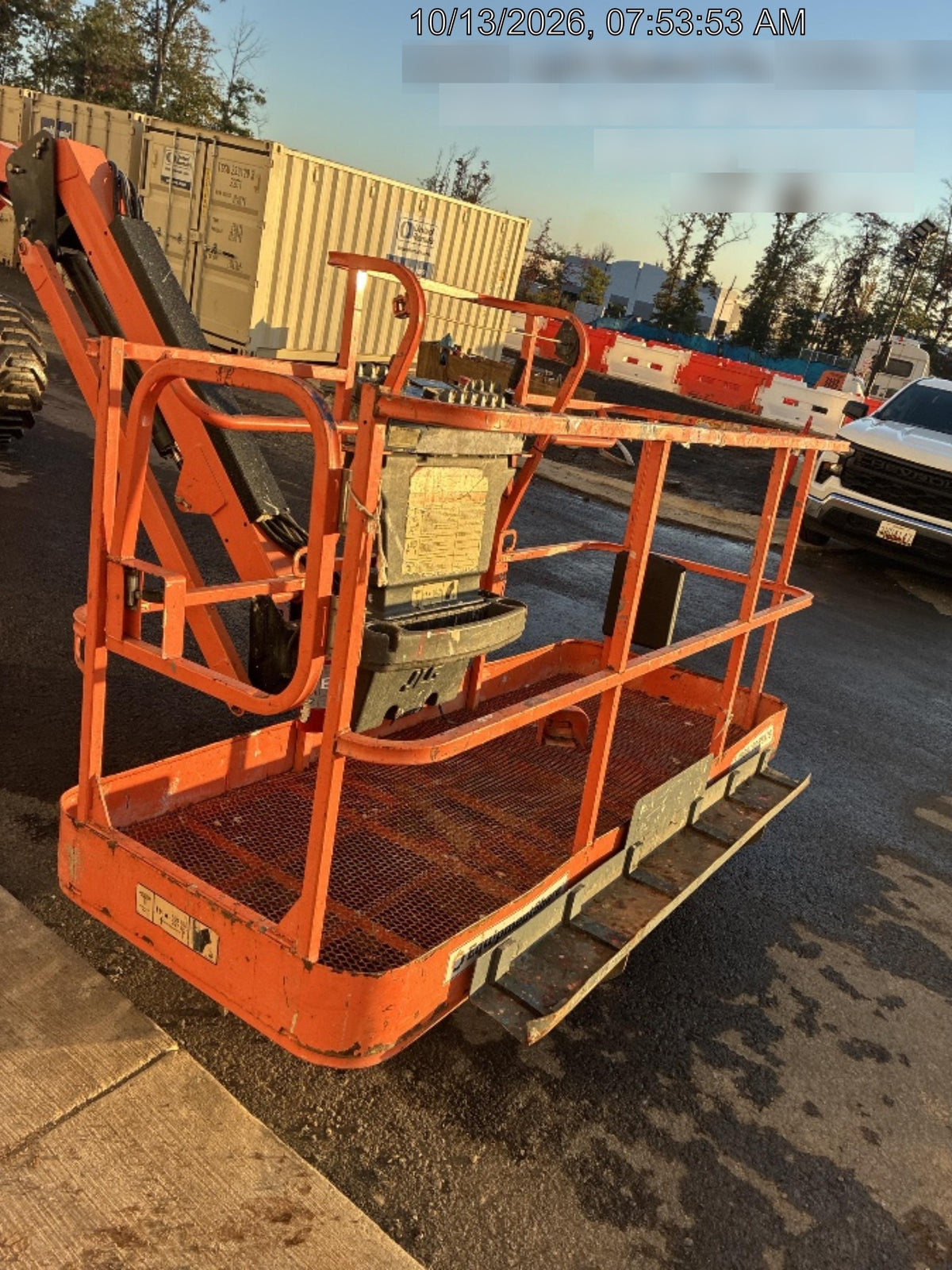 2021 JLG 600AJ